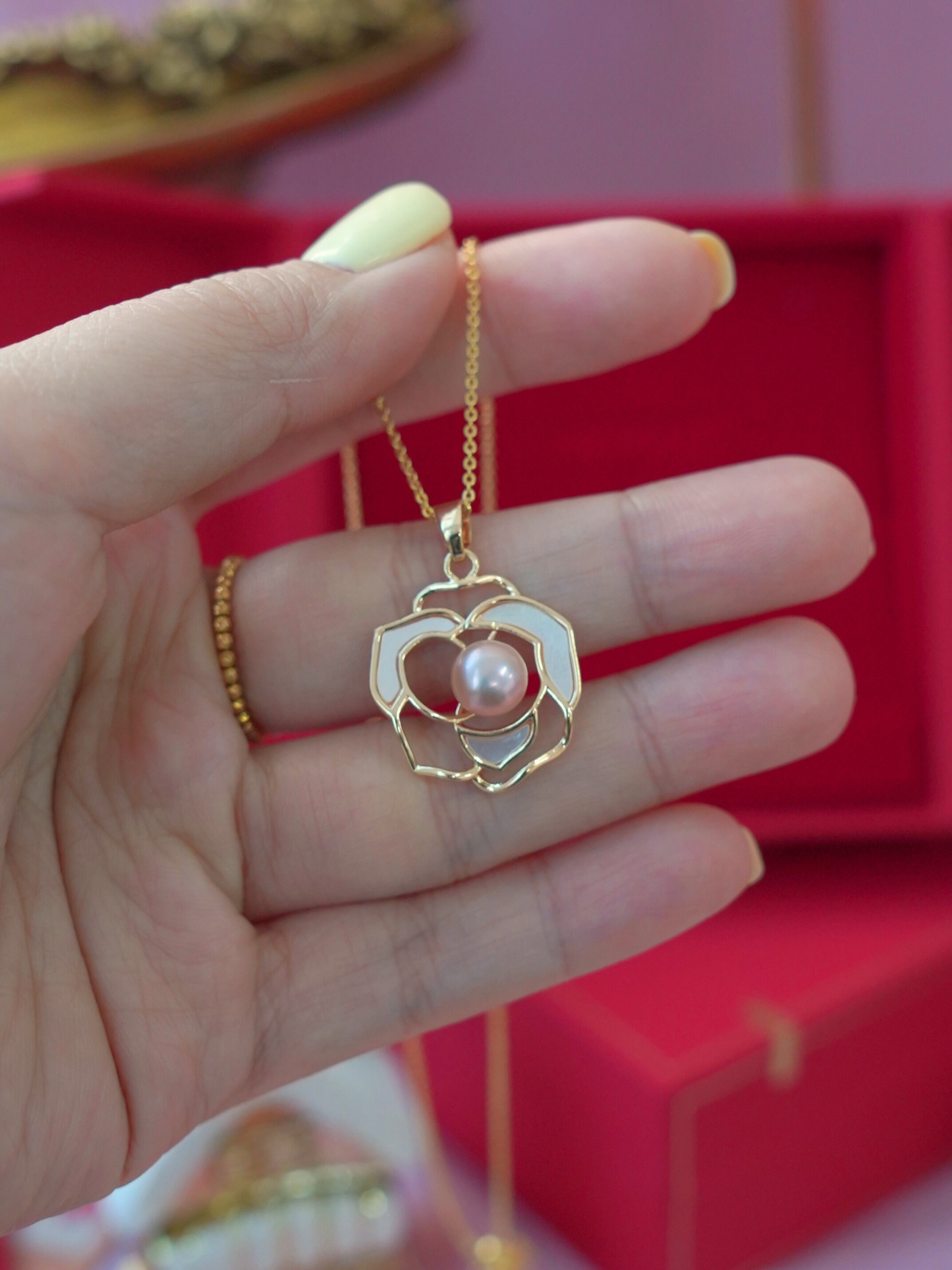 SET0008MX 3 in 1 Flower Fresh Water Pearl Gift Set