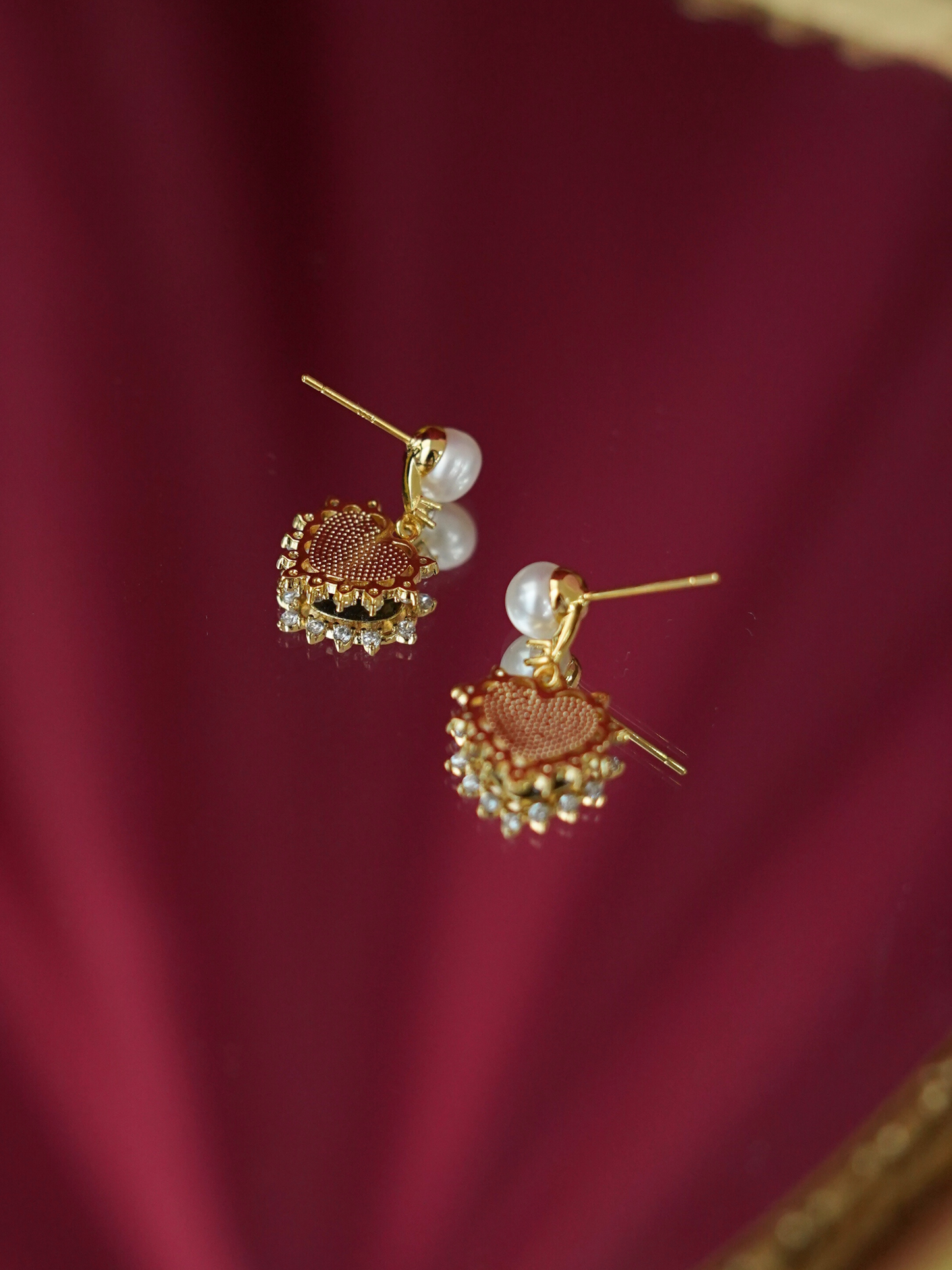 EA0022GR Earrings Dangle Abalone Shell Freshwater Pearl 18K Gold Pleated
