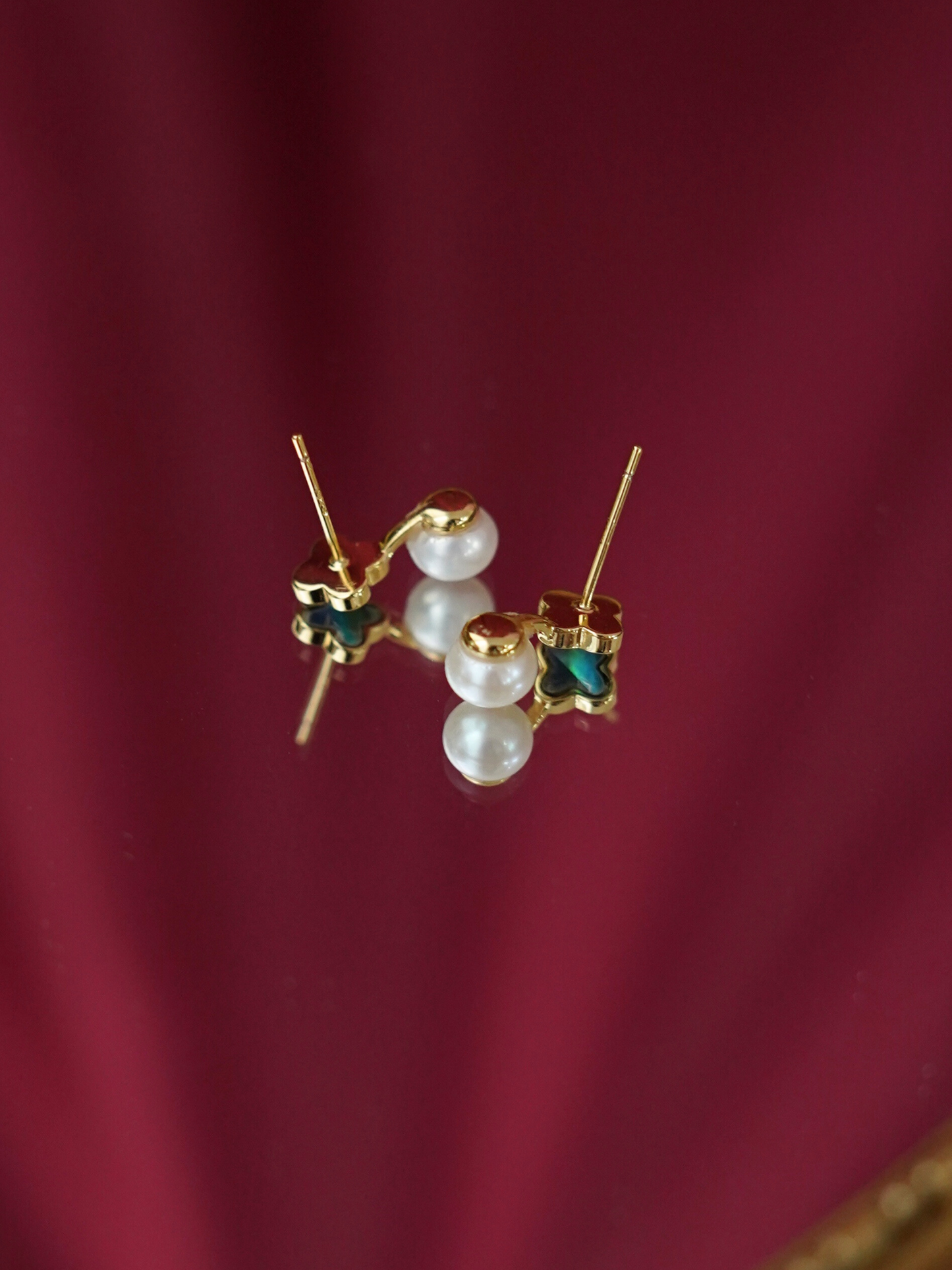 EA0024GR Earrings Abalone Shell Freshwater Pearl 18K Gold Pleated